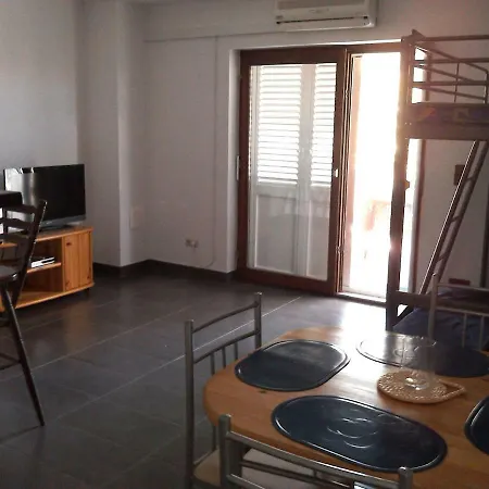 Ferienwohnung-apartment Bootsliegeplatz Nach Anfrage Povljana