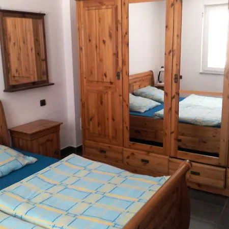 Ferienwohnung-apartment Bootsliegeplatz Nach Anfrage דירה