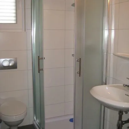 דירה Ferienwohnung-apartment Bootsliegeplatz Nach Anfrage פובליאנה